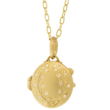 Erica Molinari Trunk show:18K Medium Hand engraved diamond locket - .09cts