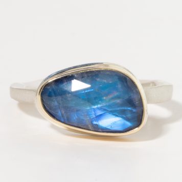 Jamie Joseph:Sterling & 14K Gold Ring w/ Asymmetrical Rose Cut BLUE RAINBOW MOONSTONE on Skinny Live Edge Band