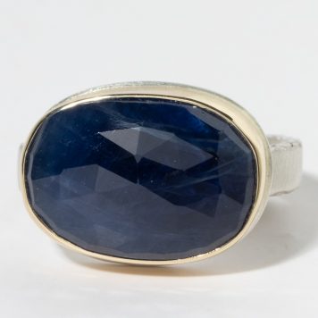 Jamie Joseph:Sterling & 14K Gold Ring w/ Faceted Oval BLUE SAPPHIRE on Middle Bark Band