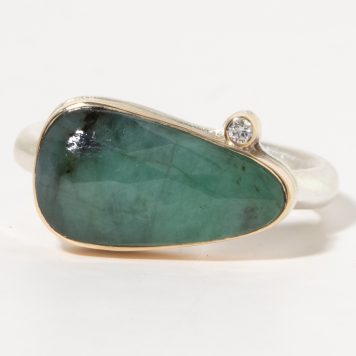 Jamie Joseph:Sterling & 14K Gold Ring w/Asymmetrical Faceted EMERALD IN QUARTZ on Egyptian Band